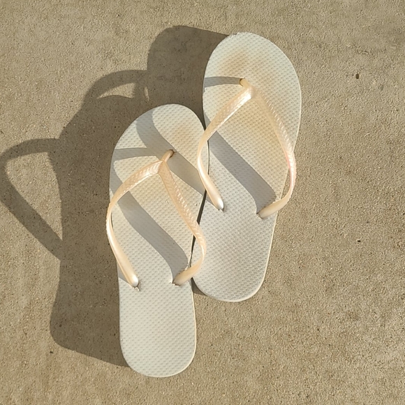 kohls womens white sandals